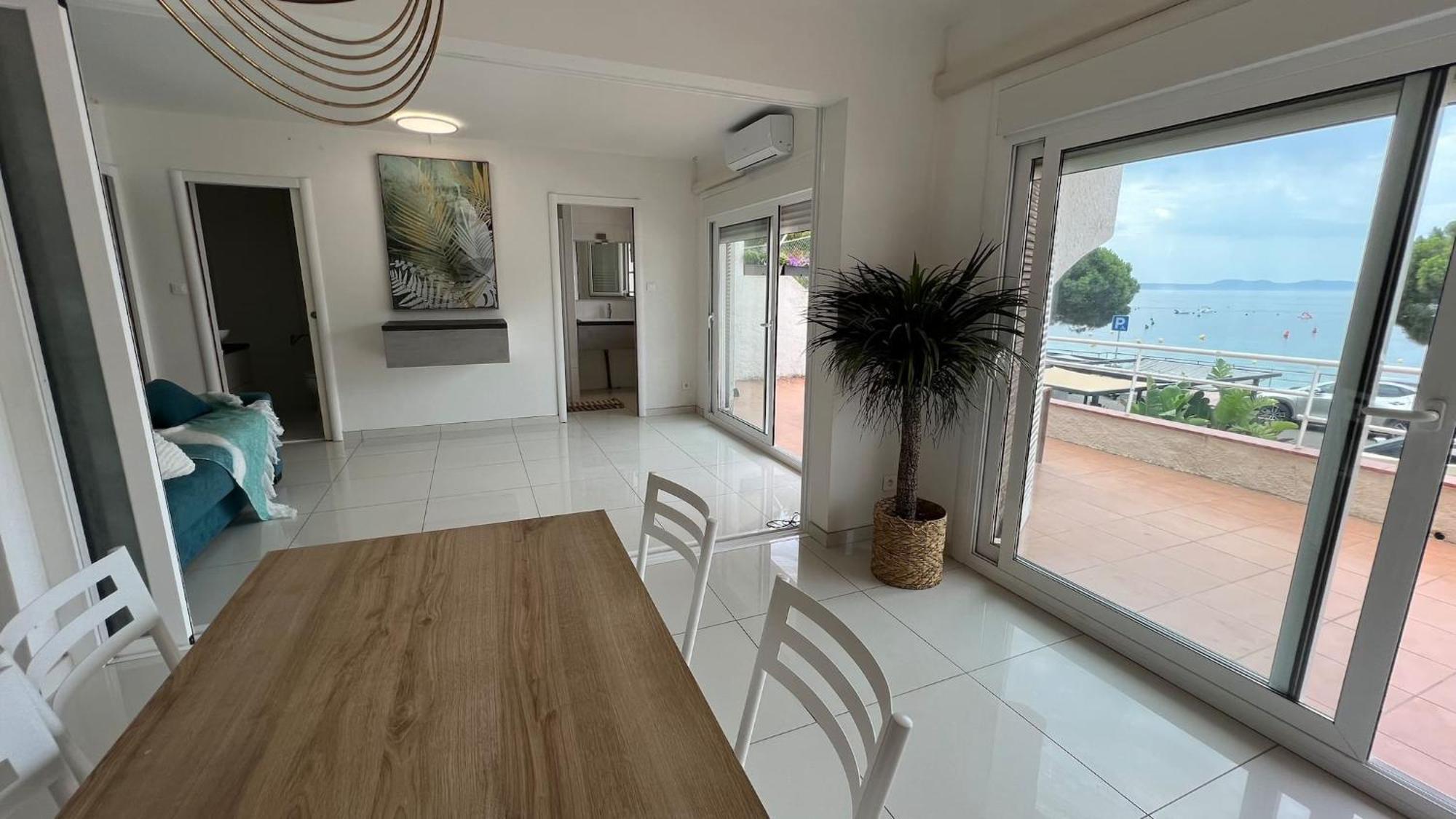 Precioso Apartamento Moderno En Primera Linea Del Mar Av-11 Roses Buitenkant foto