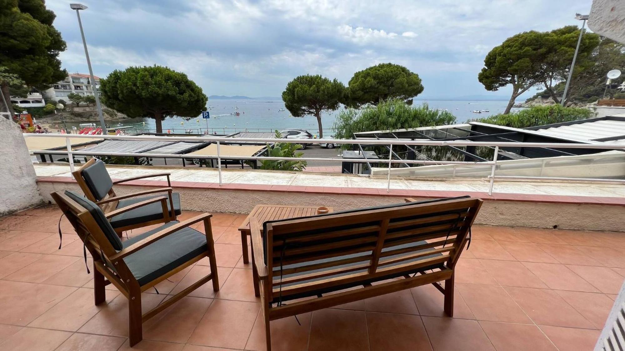 Precioso Apartamento Moderno En Primera Linea Del Mar Av-11 Roses Buitenkant foto